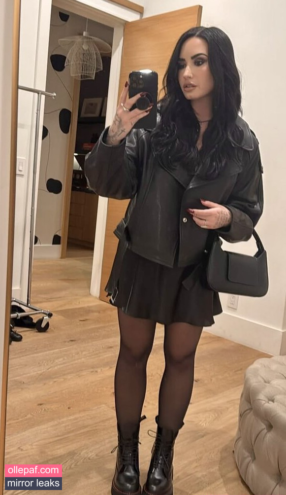 Latest Leaks Demi Lovato Nude #33 - Fapello