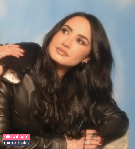 Latest Leaks Demi Lovato Nude #35 - Fapello