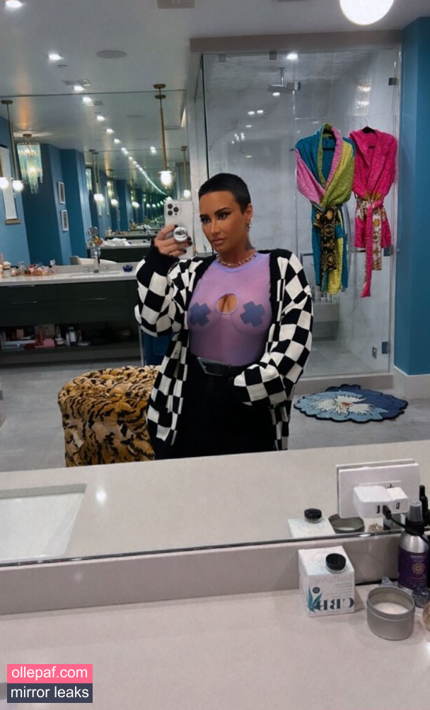 Latest Leaks Demi Lovato Nude #358 - Fapello