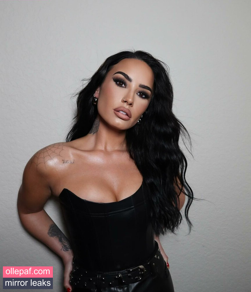 Latest Leaks Demi Lovato Nude #5 - Fapello