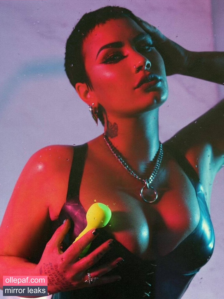 Latest Leaks Demi Lovato Nude #411 - Fapello