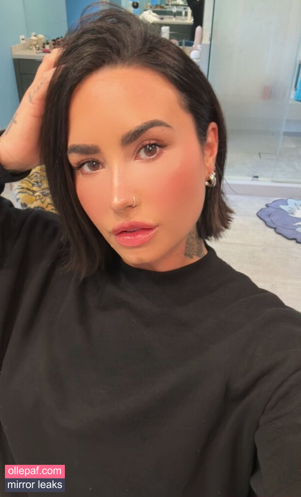Latest Leaks Demi Lovato Nude #488 - Fapello