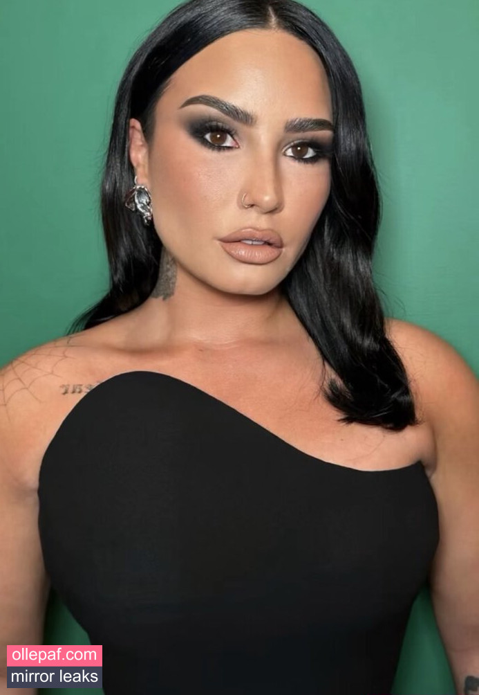 Latest Leaks Demi Lovato Nude #530 - Fapello