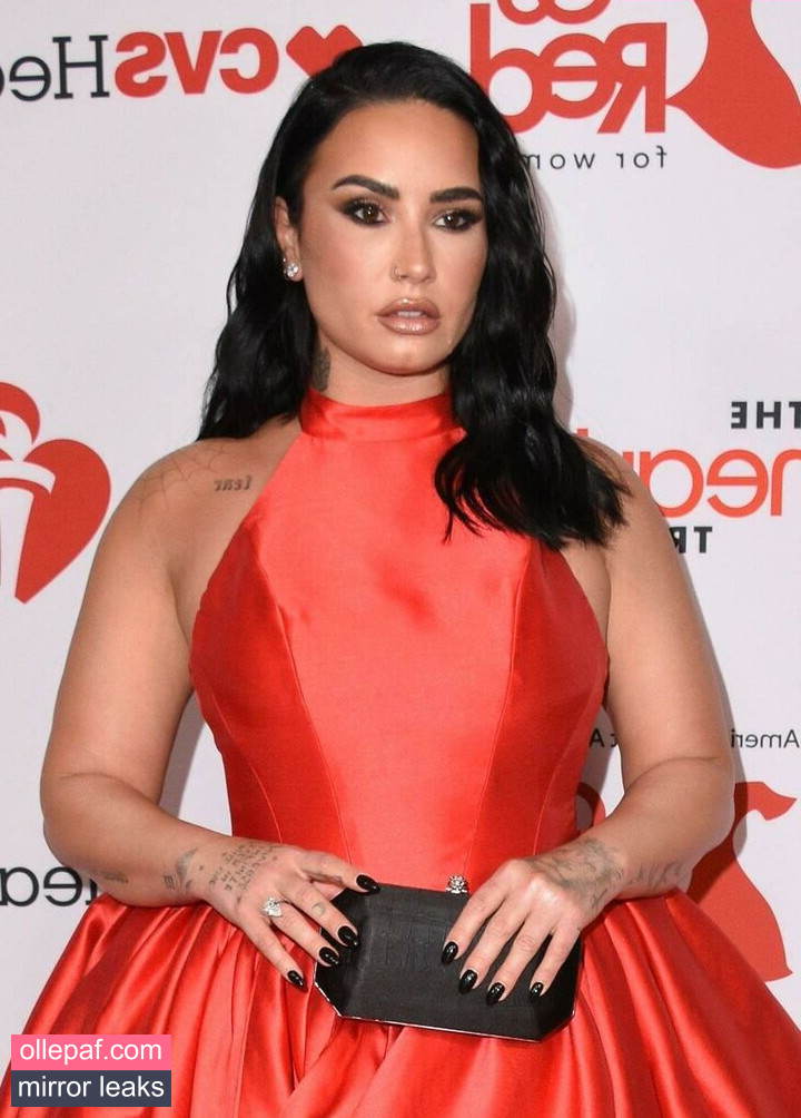 Latest Leaks Demi Lovato Nude #540 - Fapello