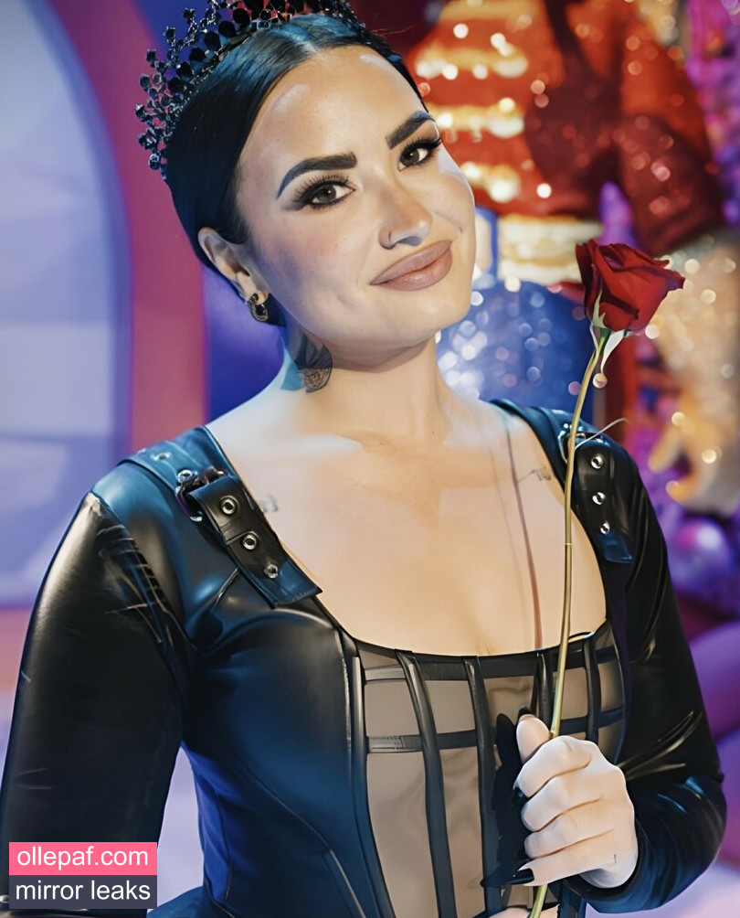 Latest Leaks Demi Lovato Nude #574 - Fapello