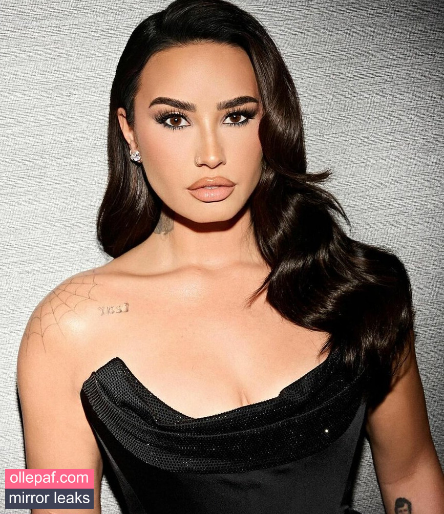 Latest Leaks Demi Lovato Nude #61 - Fapello