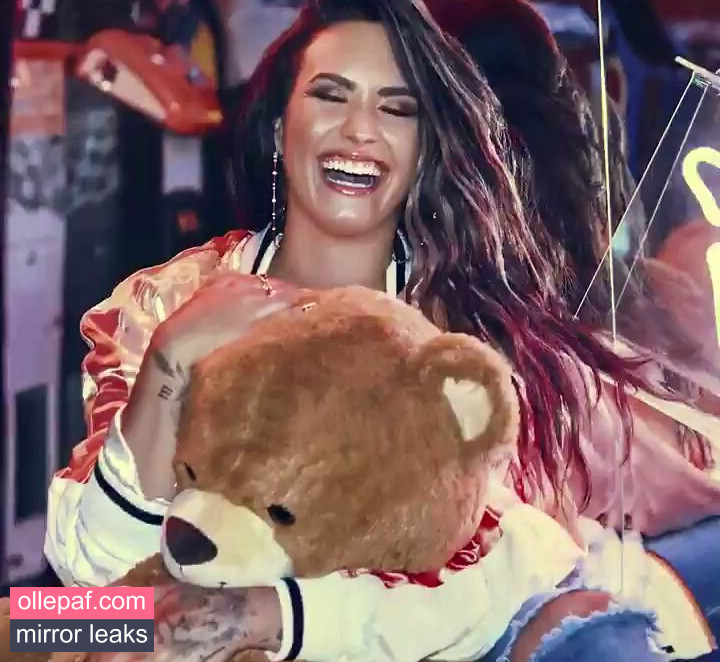 Latest Leaks Demi Lovato Nude #608 - Fapello