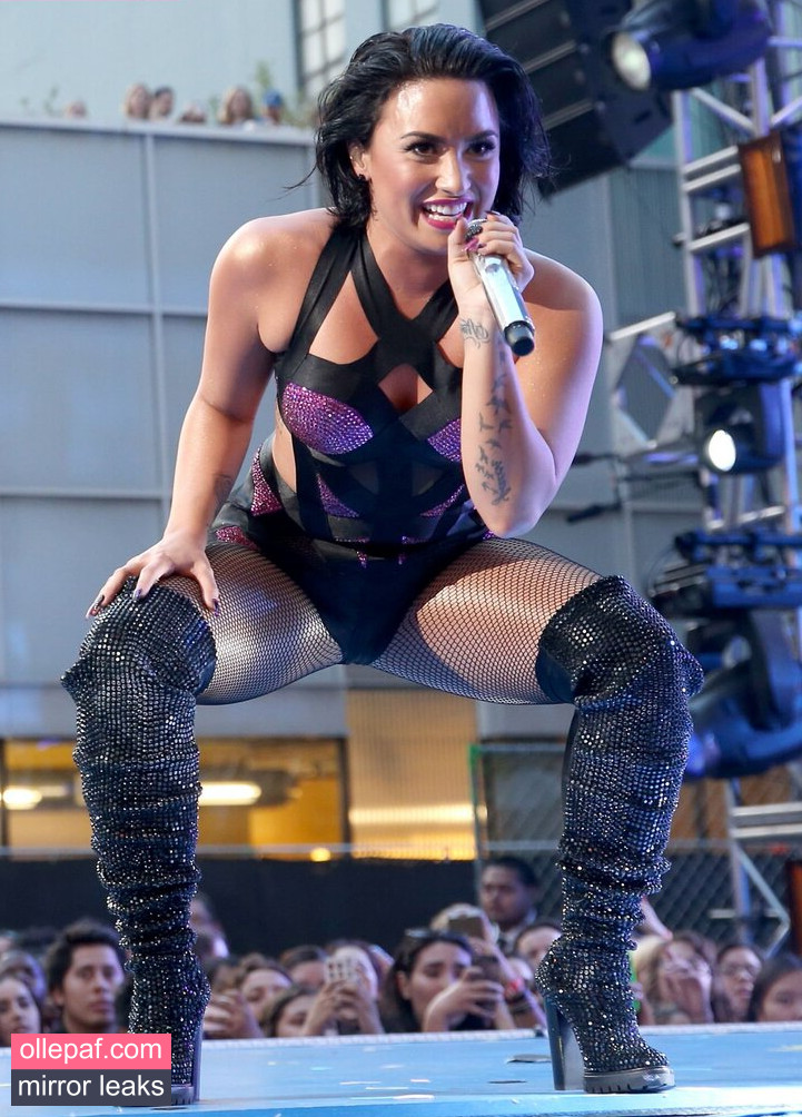 Latest Leaks Demi Lovato Nude #666 - Fapello