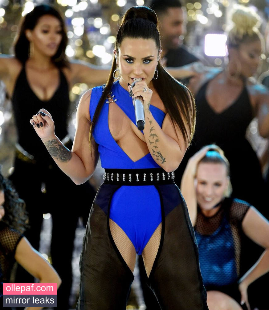 Latest Leaks Demi Lovato Nude #701 - Fapello
