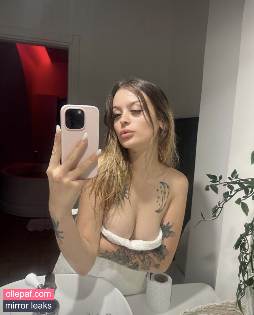 Latest Leaks Detremia Nude #2 - Fapello