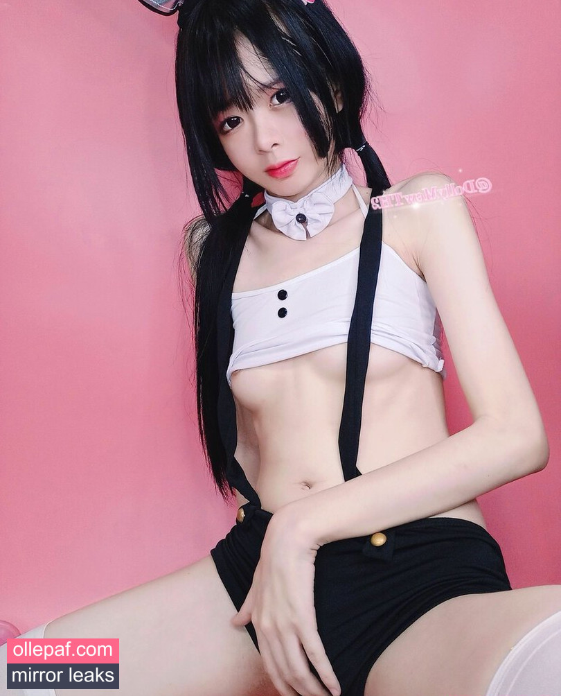 Latest Leaks DollyMew Nude #209 - Fapello