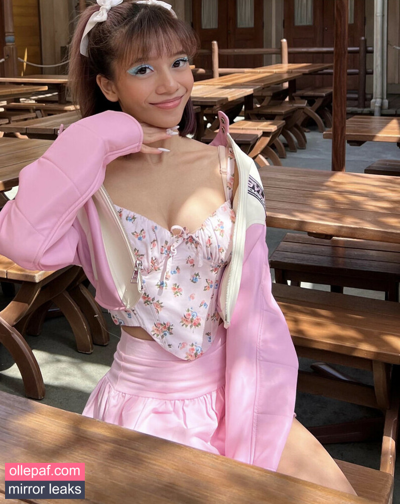 Latest Leaks Eeeveenara Nude #327 - Fapello