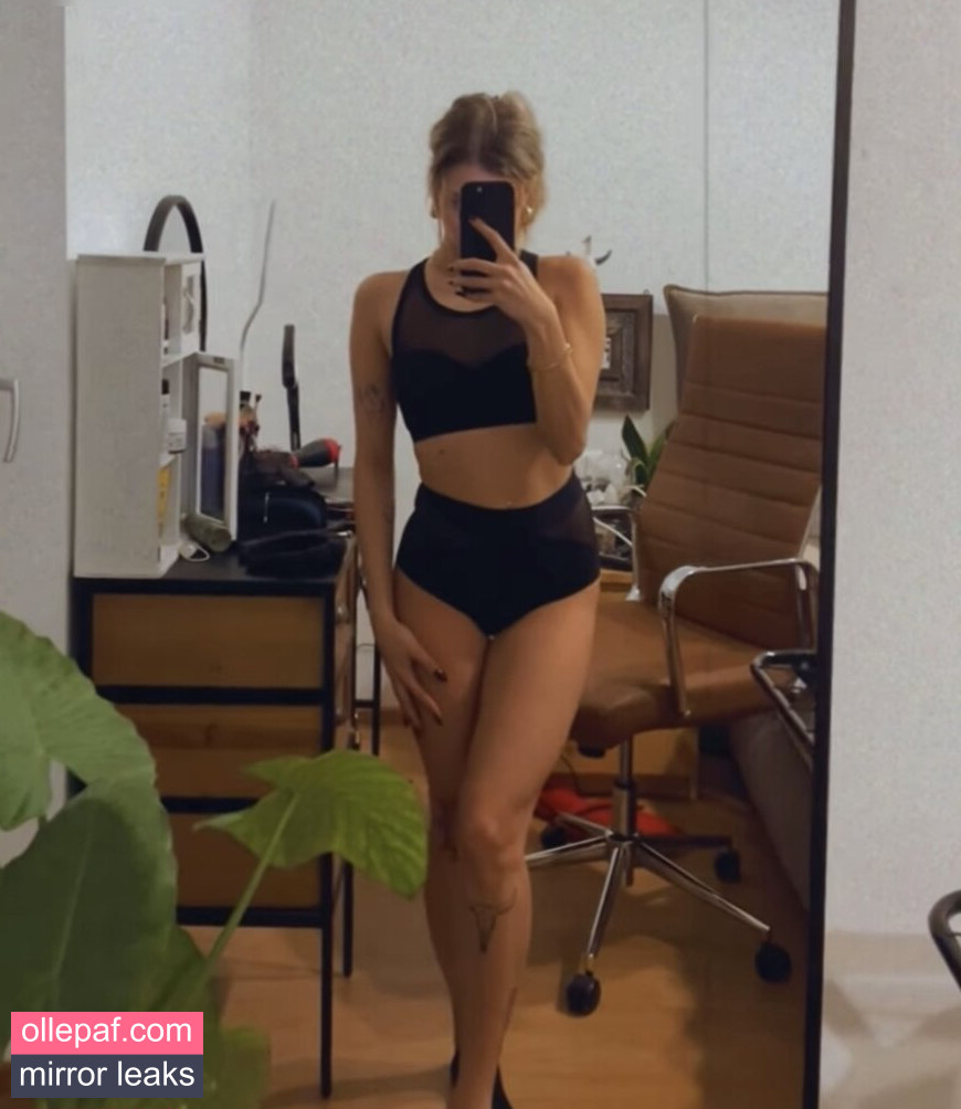 Latest Leaks einfachcaro0 Nude #4 - Fapello