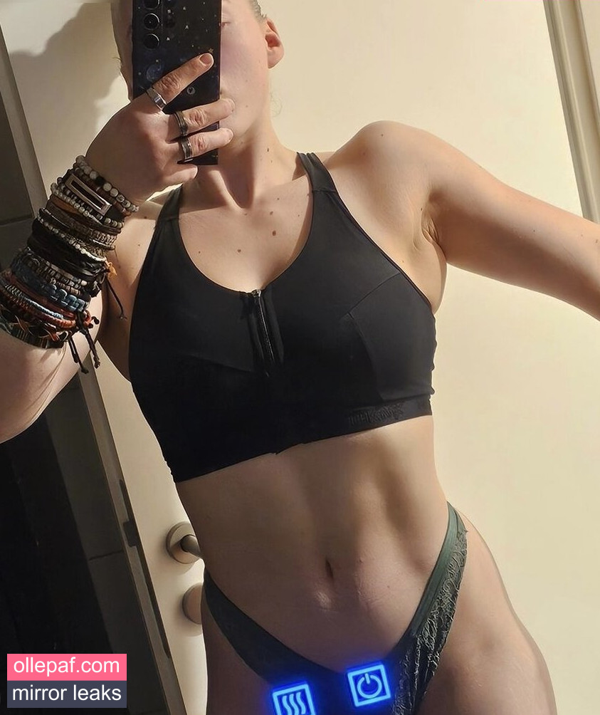 Latest Leaks einfachnurchristiinaa Nude #89 - Fapello
