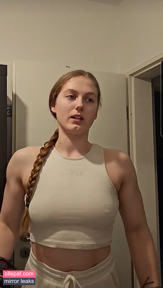 Latest Leaks einfachnurchristiinaa Nude #10 - Fapello