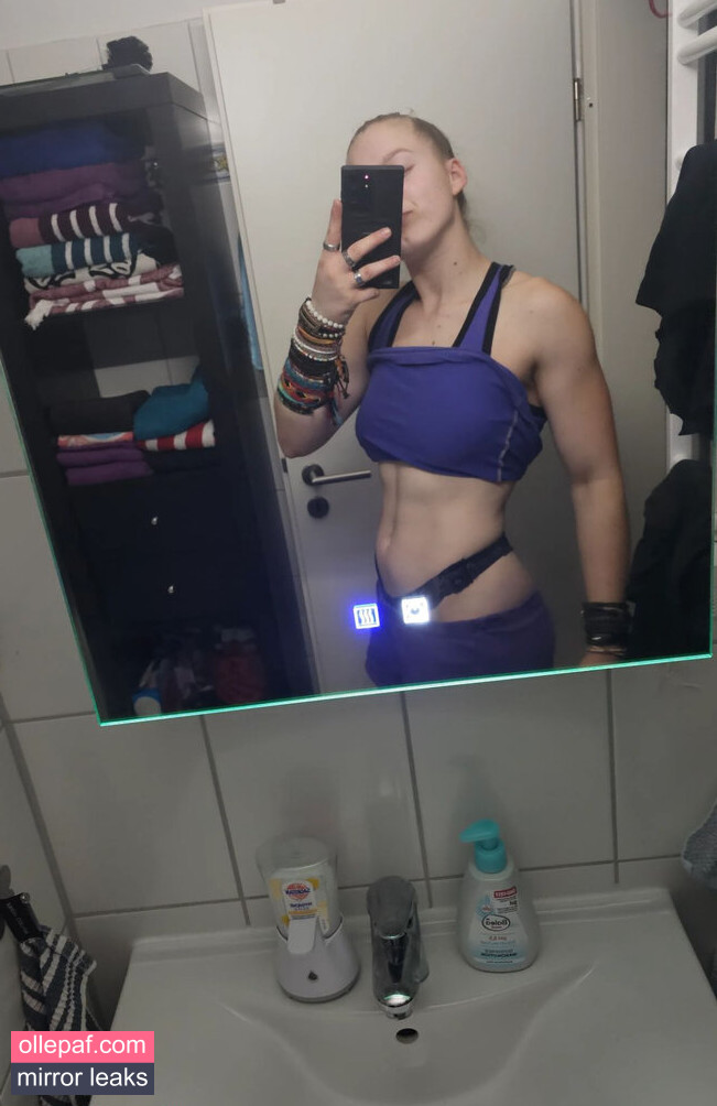 Latest Leaks einfachnurchristiinaa Nude #94 - Fapello