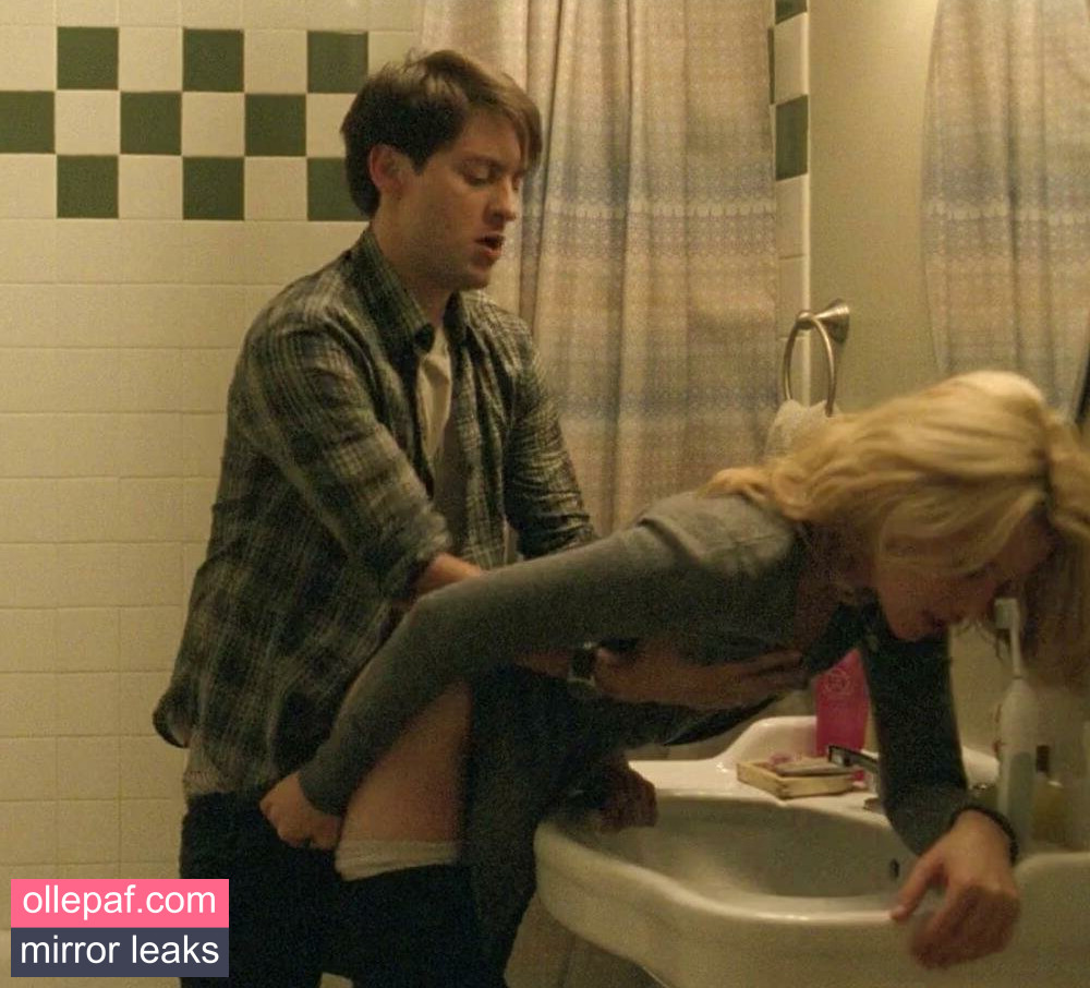 Latest Leaks Elizabeth Banks Nude #14 - Fapello