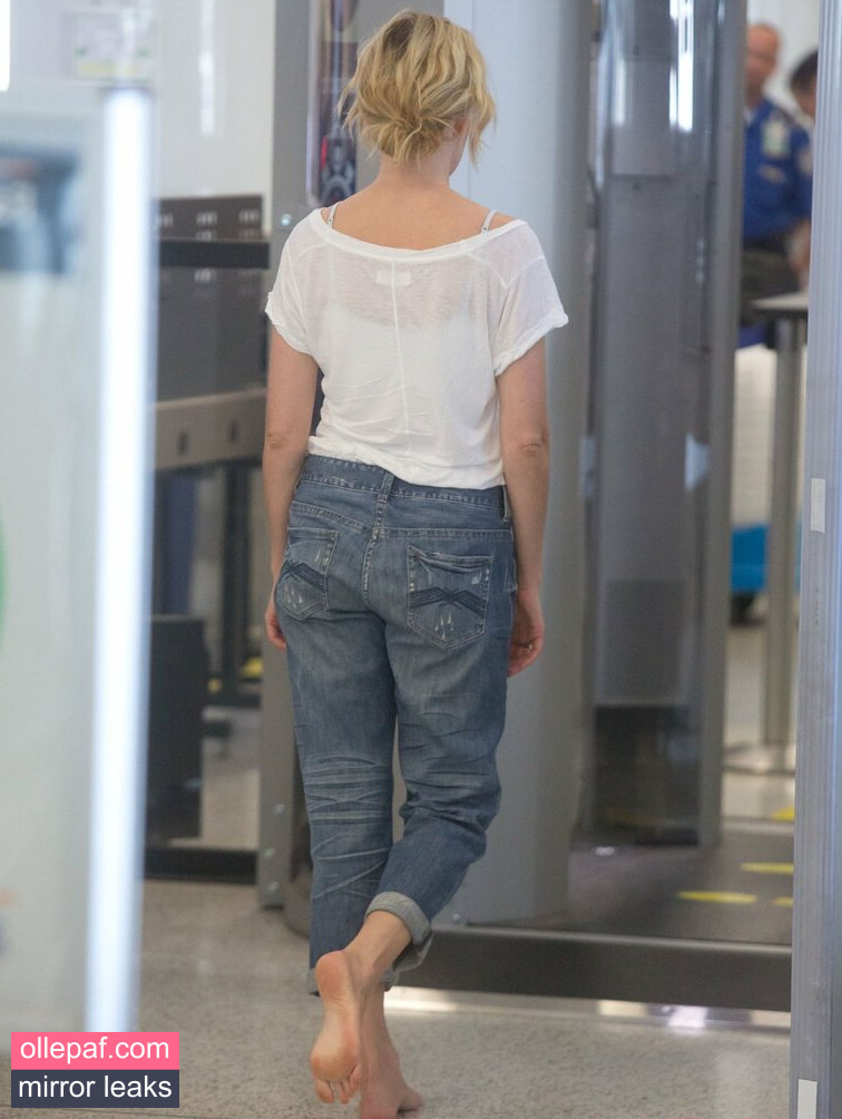Latest Leaks Elizabeth Banks Nude #187 - Fapello