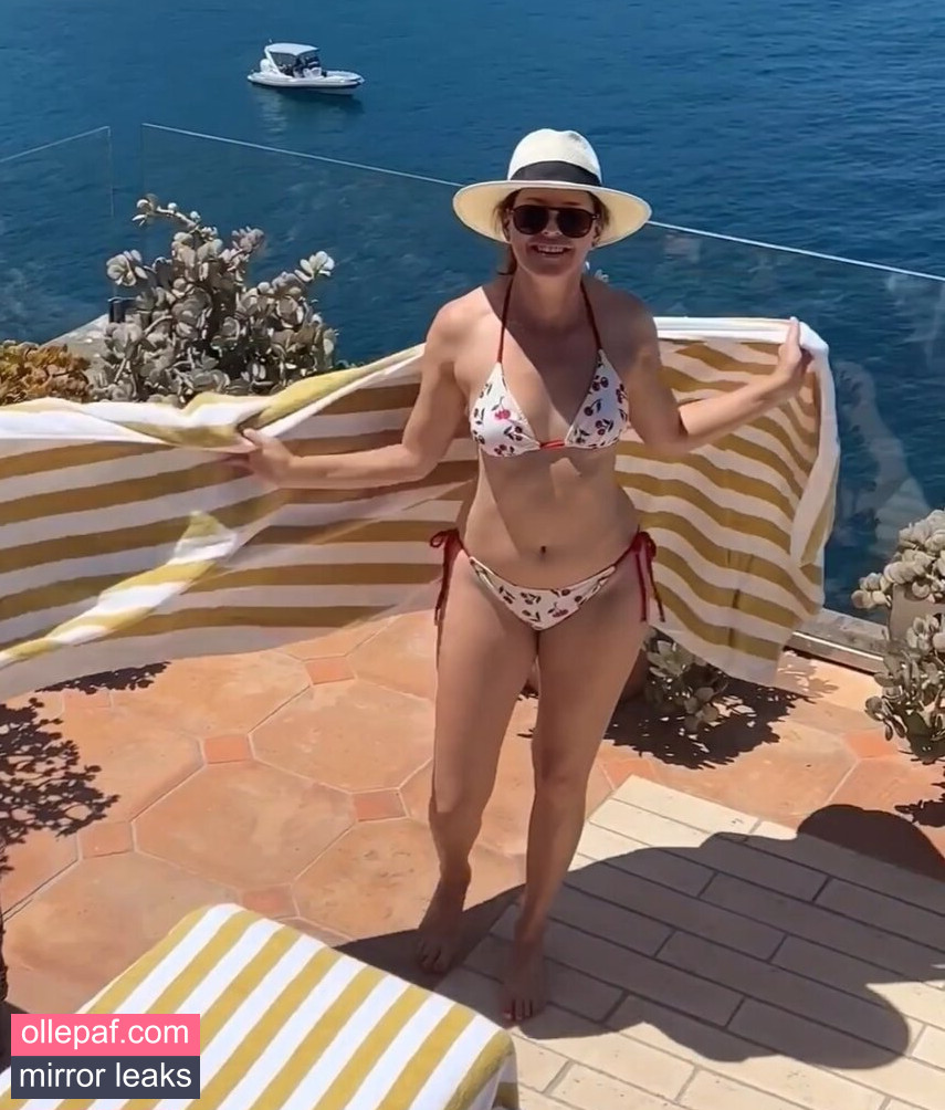 Latest Leaks Elizabeth Banks Nude #100 - Fapello
