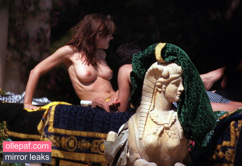 Latest Leaks Elizabeth Hurley Nude #216 - Fapello