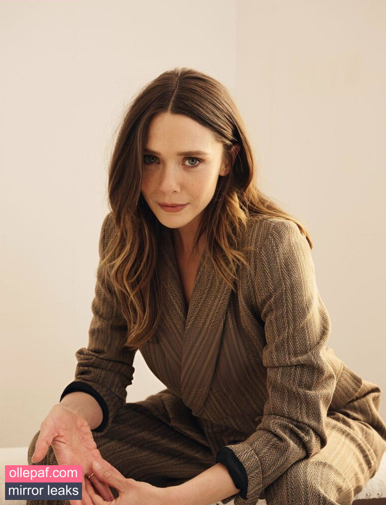 Latest Leaks Elizabeth Olsen Nude #666 - Fapello
