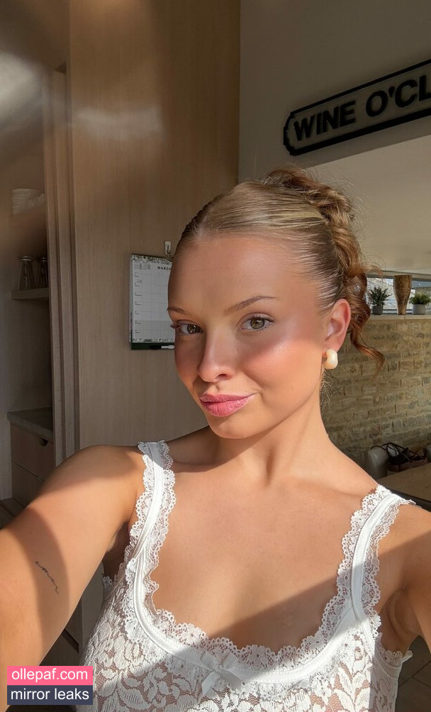 Elle Botterill Nude Leaks OnlyFans - Fapello