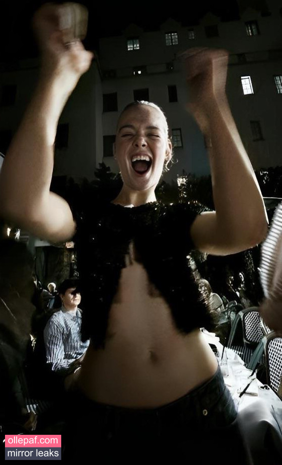 Latest Leaks Elle Fanning Nude #1104 - Fapello
