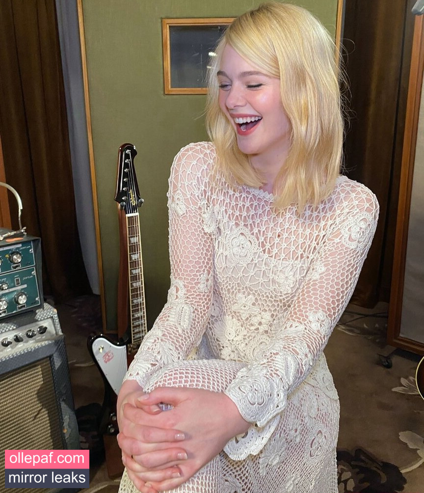 Elle Fanning Nude Leaks OnlyFans #211 - Fapello