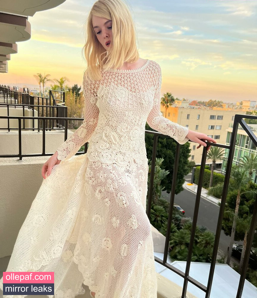 Elle Fanning Nude Leaks OnlyFans #220 - Fapello