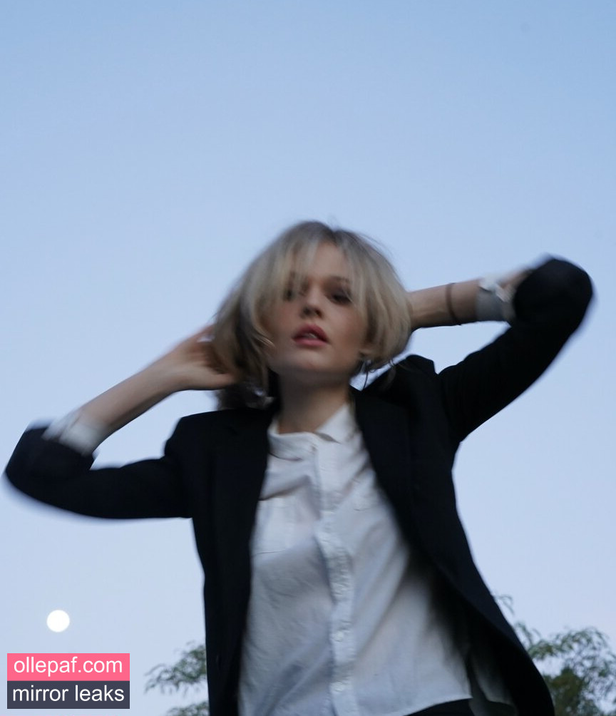 Latest Leaks Emily Alyn Lind Nude #12 - Fapello