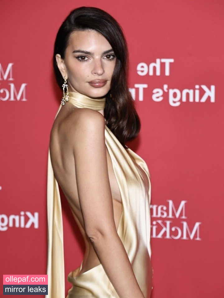 Emily Ratajkowski Nude Leaks OnlyFans #1453 - Fapello