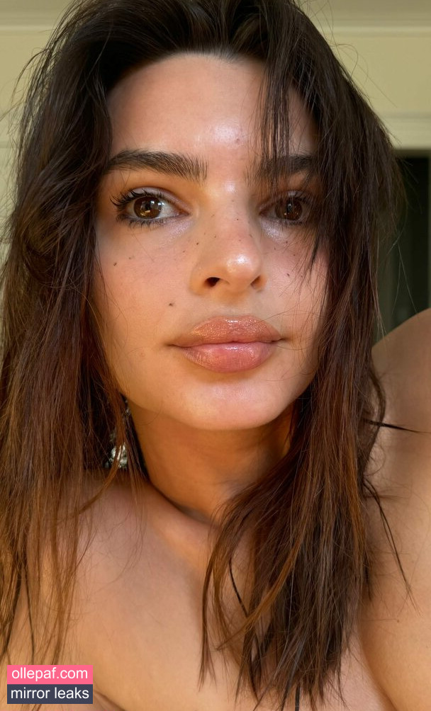 Emily Ratajkowski Nude Leaks OnlyFans #38 - Fapello