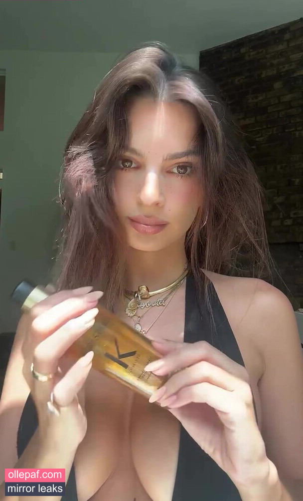 Emily Ratajkowski Nude Leaks OnlyFans #989 - Fapello