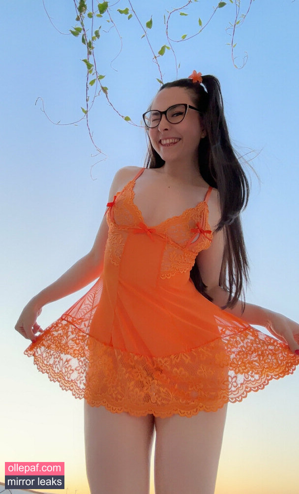 Latest Leaks emilyhill Nude #24 - Fapello