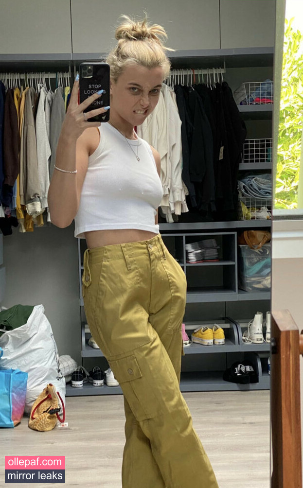 Latest Leaks Emma Chamberlain Nude #267 - Fapello