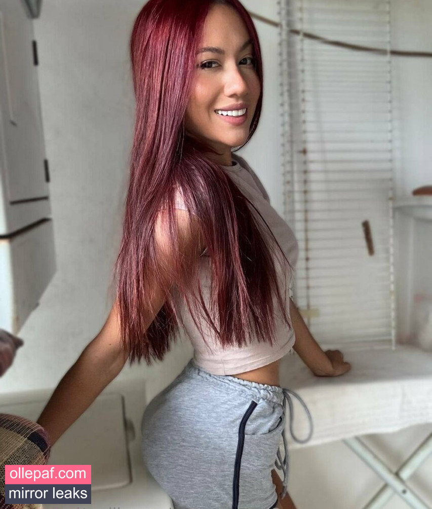 Latest Leaks emmalikestheflowers Nude #4 - Fapello