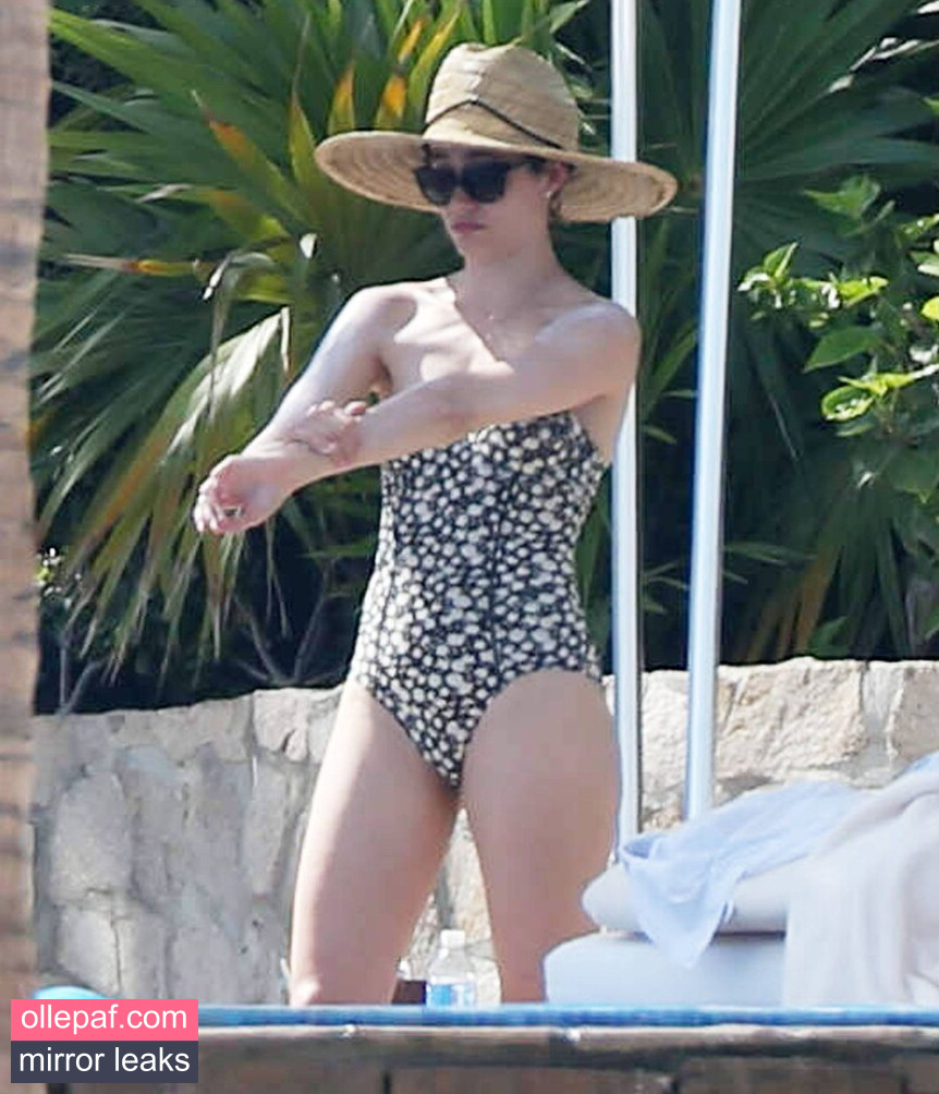 Latest Leaks Emmy Rossum Nude #139 - Fapello