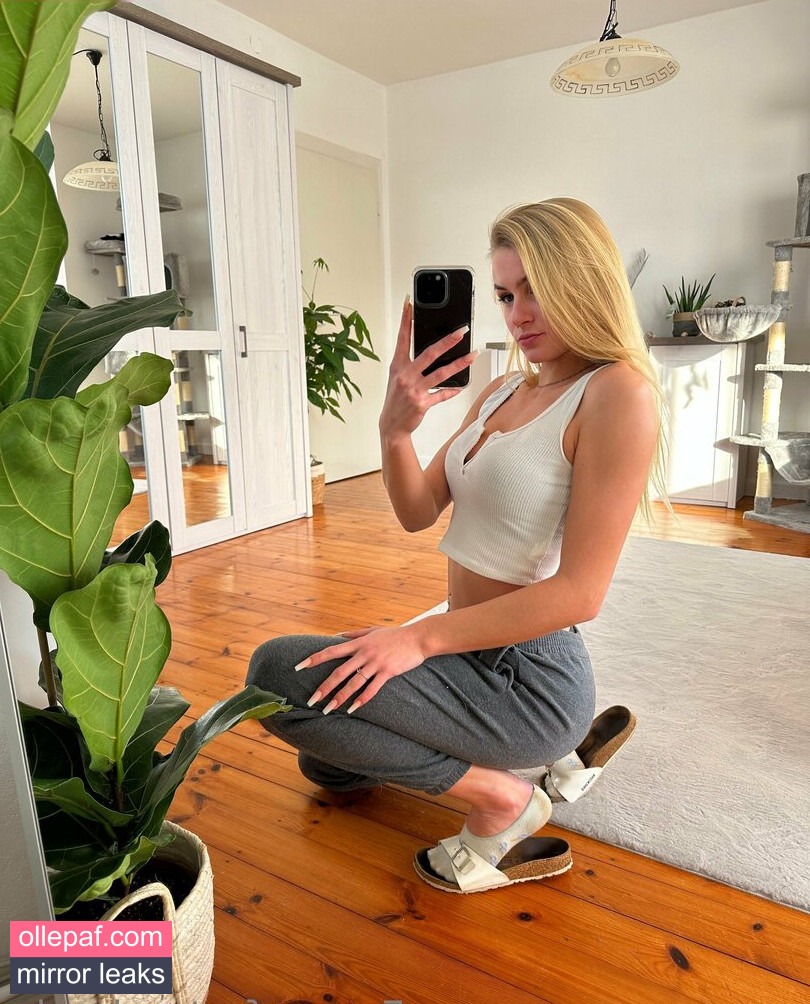 Latest Leaks Emmysfeetandsocks Nude #154 - Fapello