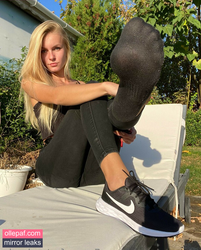 Latest Leaks Emmysfeetandsocks Nude #382 - Fapello
