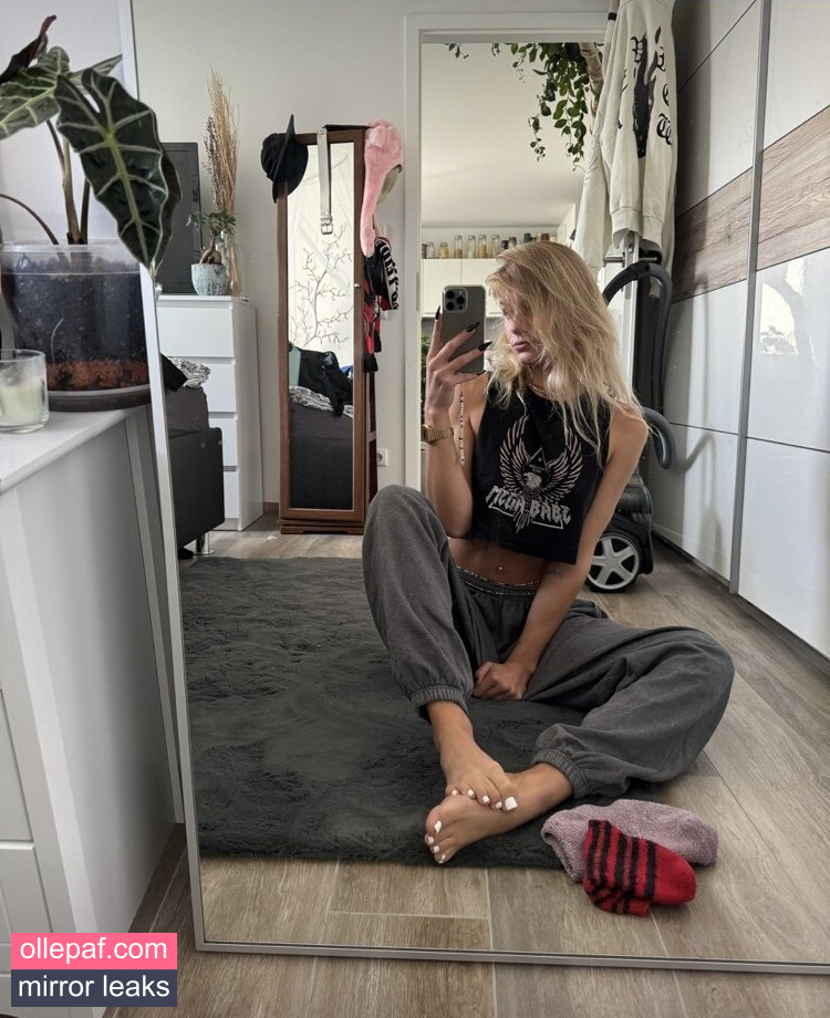 Latest Leaks Emmysfeetandsocks Nude #404 - Fapello