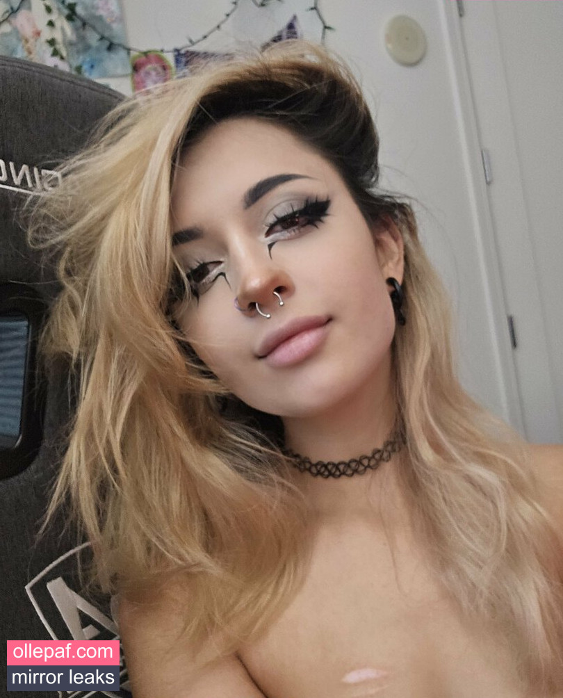 Latest Leaks Emostonergorl Nude #201 - Fapello