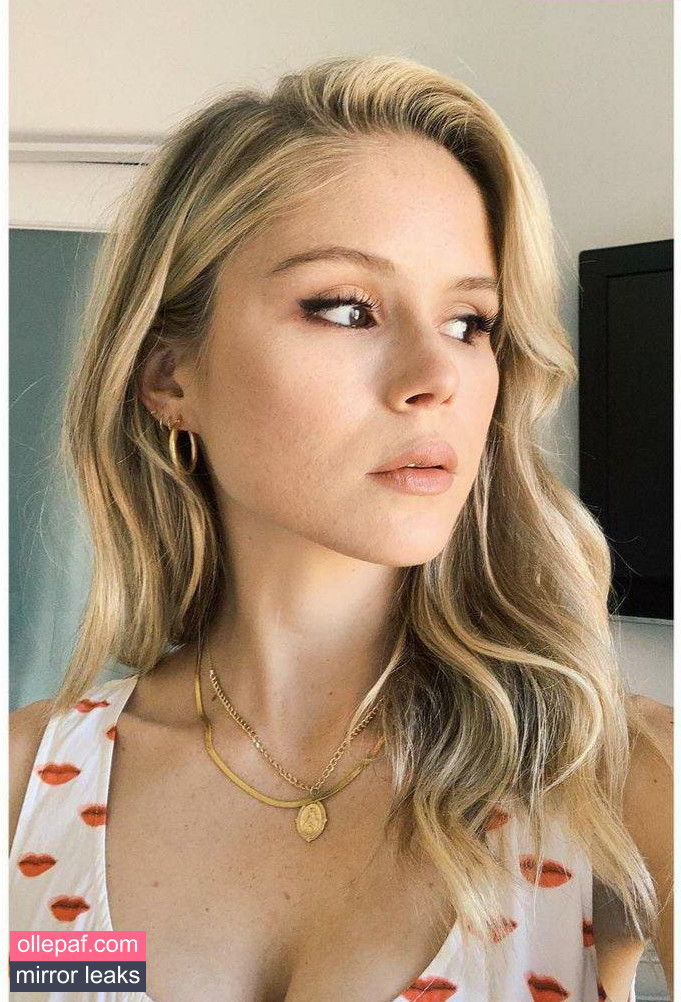 Erin Moriarty Nude Leaks OnlyFans #706 - Fapello