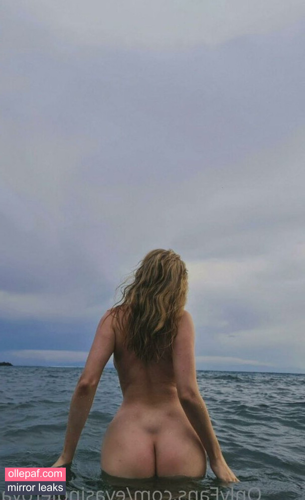 Latest Leaks evasindlerova Nude #50 - Fapello