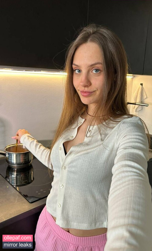 Latest Leaks evelinakiss Nude #17 - Fapello