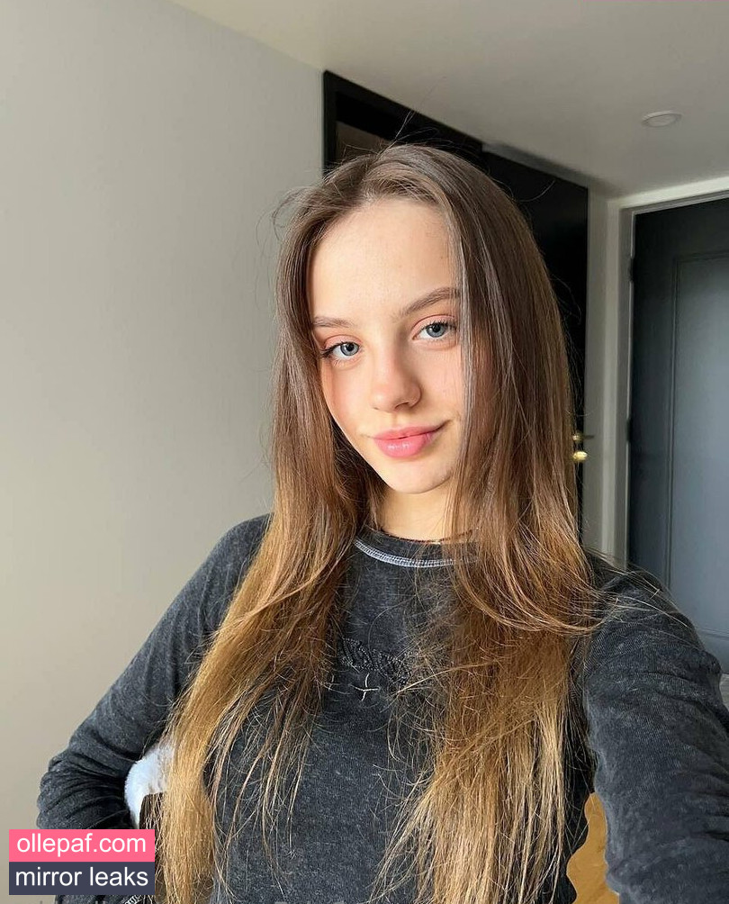 Latest Leaks evelinakiss Nude #10 - Fapello