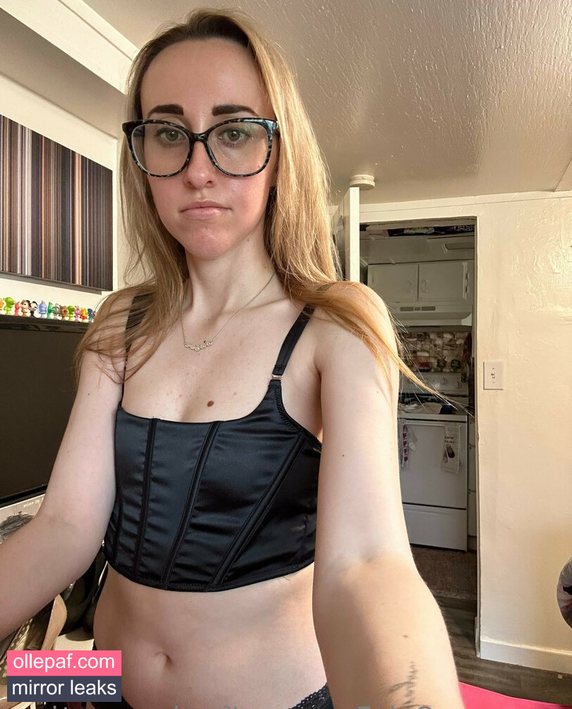 Latest Leaks FandomReactions Nude #281 - Fapello