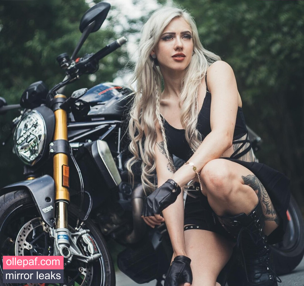 Latest Leaks Farbenfuchs Nude #400 - Fapello