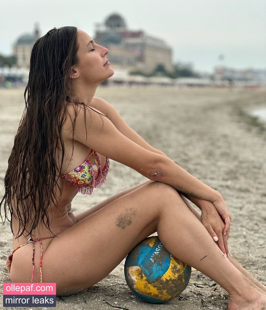 Latest Leaks Female Football Nude #17 - Fapello