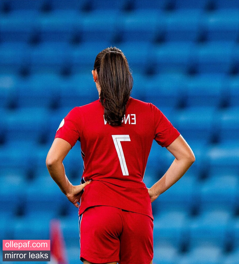 Latest Leaks Female Football Nude #167 - Fapello