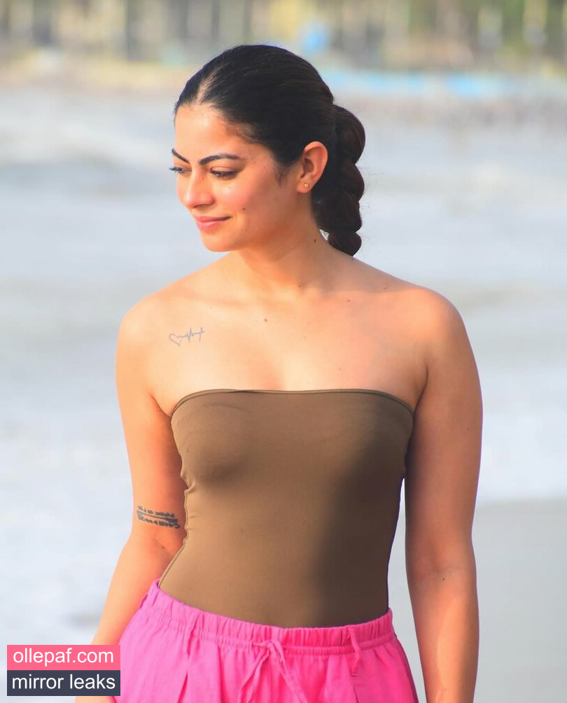 Latest Leaks Fiza Choudhary Nude #6 - Fapello